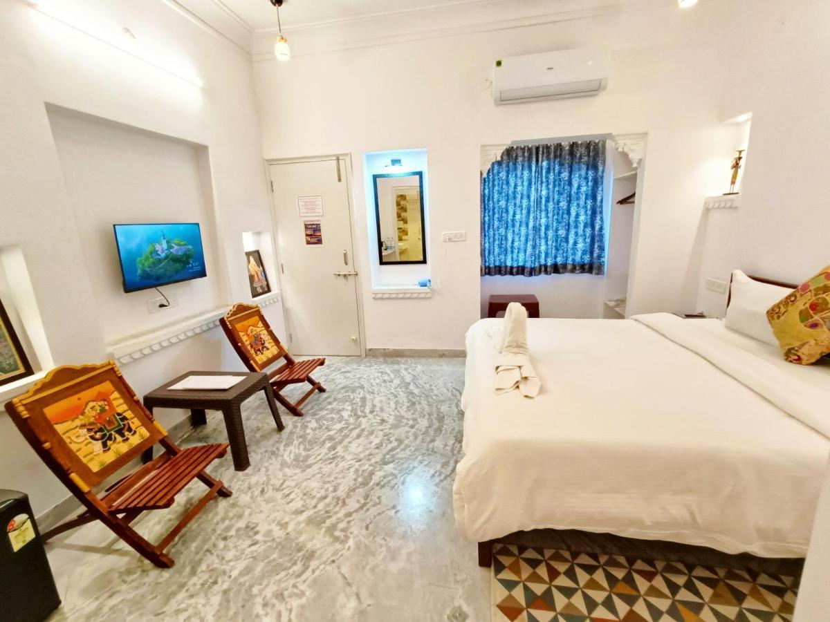 מלון אודייפור Prakash Ji'S Haveli -Luxurious Lakeside Retreat- מראה חיצוני תמונה