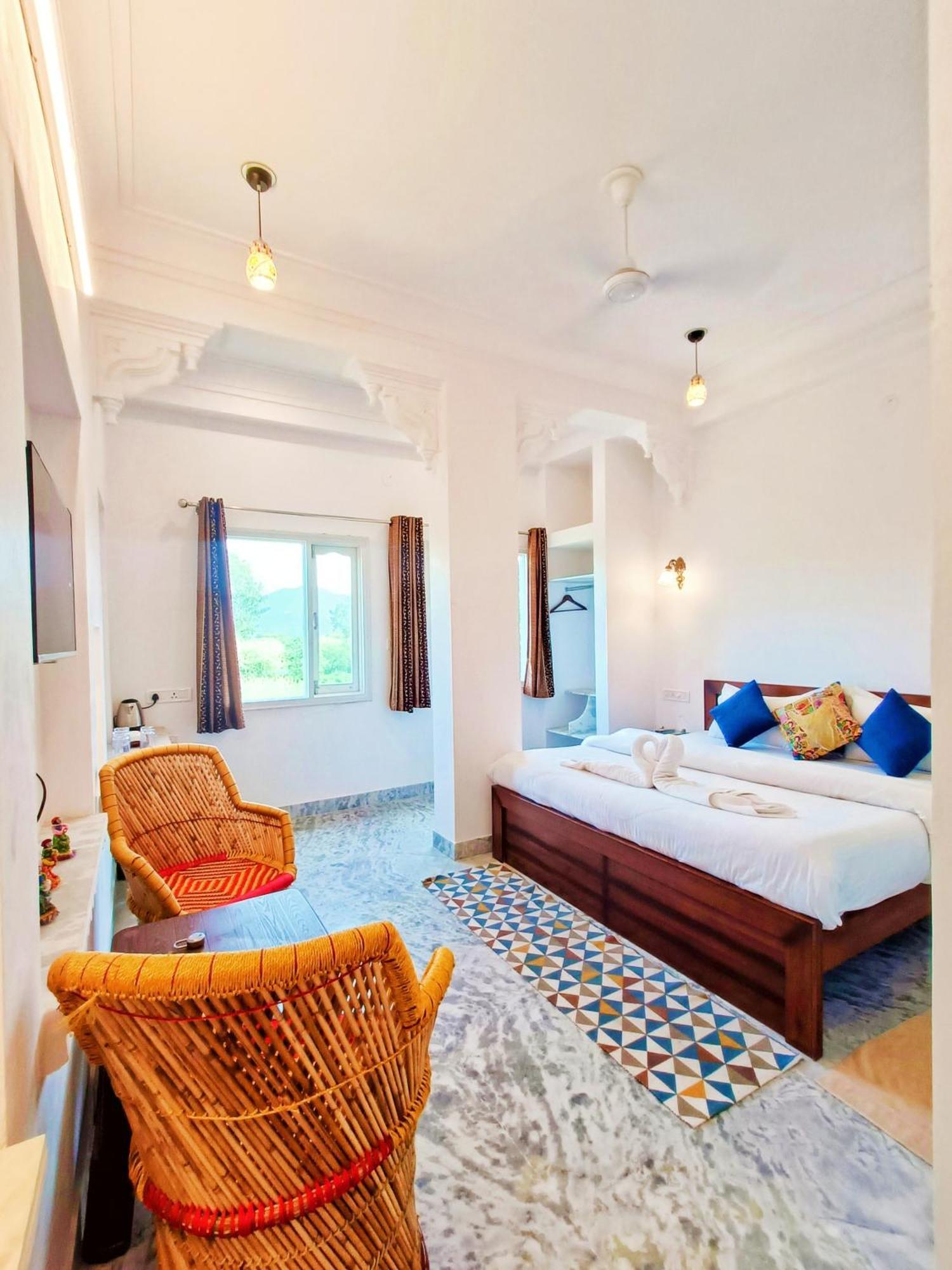 מלון אודייפור Prakash Ji'S Haveli -Luxurious Lakeside Retreat- חדר תמונה